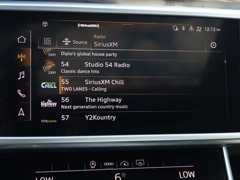 Used 2022 Audi A6 Premium Plus image 45