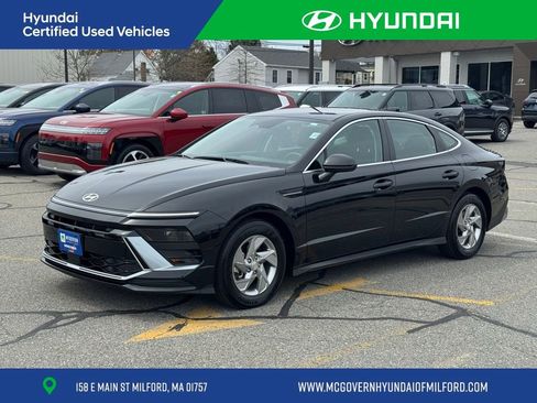 Used 2025 Hyundai Sonata SE FWD image 1