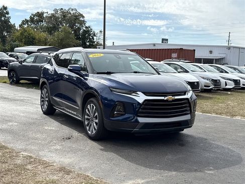 Used 2022 Chevrolet Blazer Premier image 2