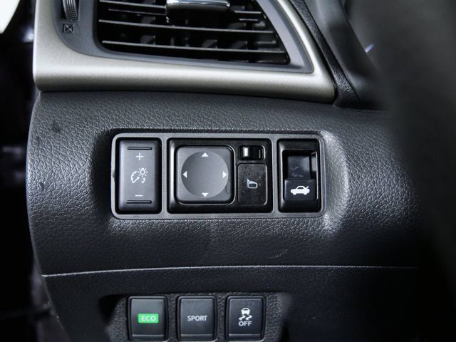 Used 2014 Nissan Sentra SV FWD image 22