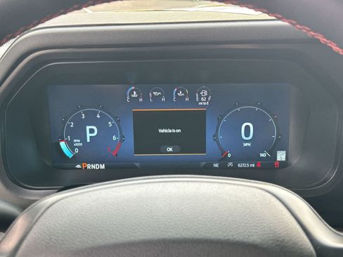 Used 2025 Ford F150 Raptor AWD/4WD image 40