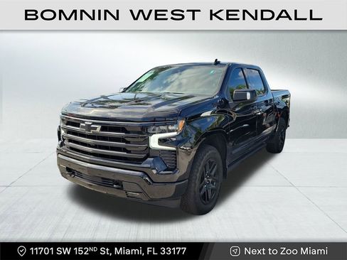 Used 2024 Chevrolet Silverado 1500 High Country w/ Midnight Edition image 3