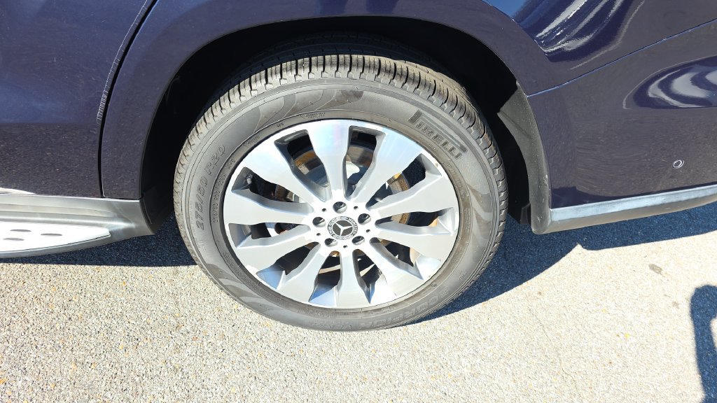 Used 2019 Mercedes-Benz GLS 450 4MATIC image 10
