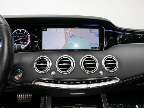 Used 2017 Mercedes-Benz S 63 AMG 4MATIC Cabriolet image 9