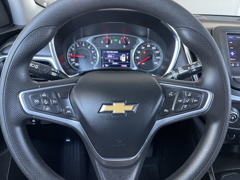 Used 2022 Chevrolet Equinox LT FWD image 24