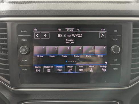 Used 2021 Volkswagen Atlas Cross Sport SE w/ Panoramic Sunroof Package image 30