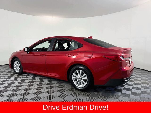 Used 2026 Toyota Camry LE w/ Convenience Package FWD image 21