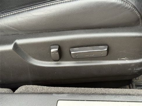 Used 2017 Acura TLX V6 w/ Technology Package image 28