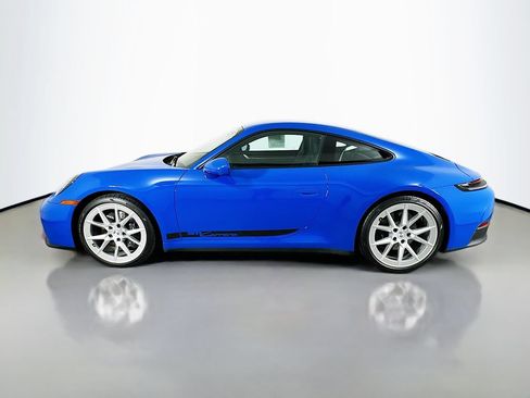 Certified 2025 Porsche 911 Carrera RWD image 2