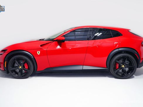 Used 2025 Ferrari Purosangue AWD/4WD image 5