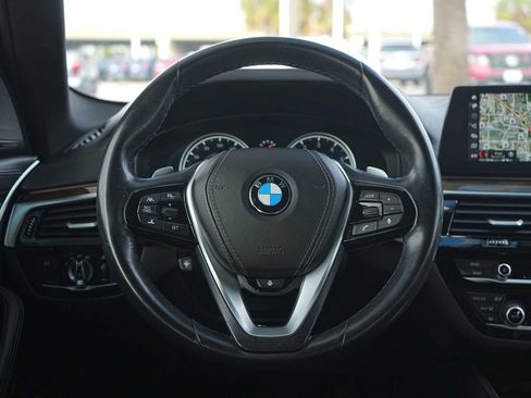 Used 2018 BMW 540i image 16