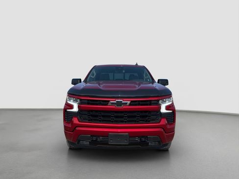 Used 2025 Chevrolet Silverado 1500 RST w/ Convenience Package II AWD/4WD image 2