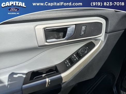 Certified 2022 Ford Explorer XLT w/ Equipment Group 202A image 20