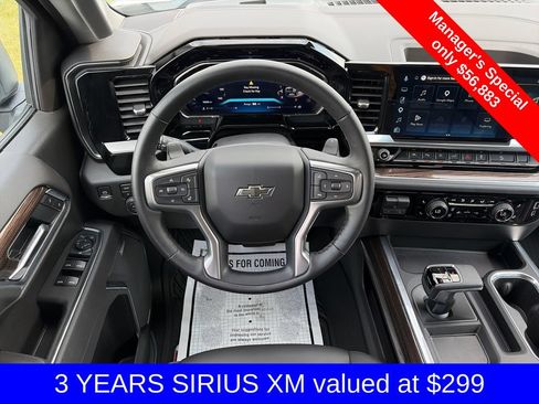 Used 2026 Chevrolet Silverado 1500 LT Trail Boss w/ LT Trail Boss Premium Package AWD/4WD image 9