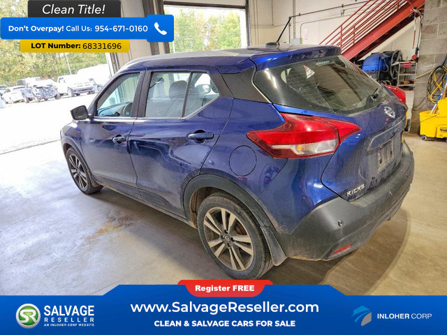 Used 2020 Nissan Kicks SV FWD image 3