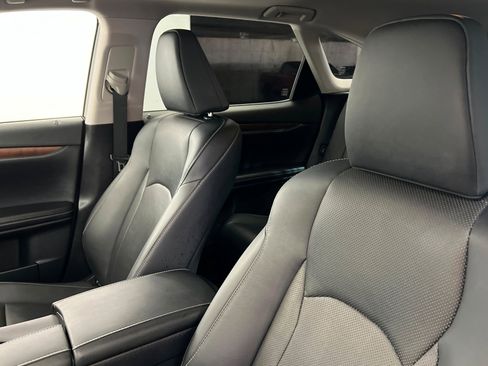 Used 2020 Lexus RX 450hL AWD w/ Premium Package image 17