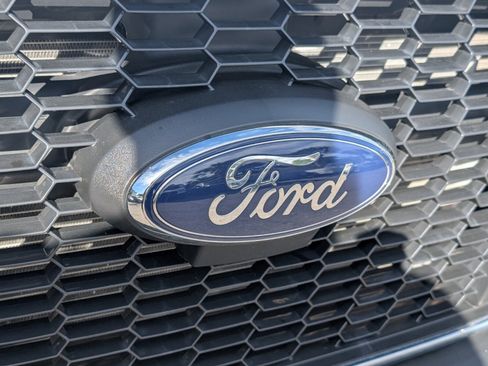 Used 2024 Ford Transit 250 Low Roof w/ Exterior Upgrade Package image 18