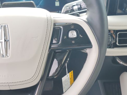 New 2026 Lincoln Aviator Reserve image 17