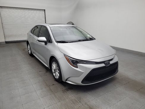 Used 2022 Toyota Corolla LE w/ LE Premium Package image 13