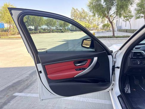 Used 2014 BMW 328i Sedan RWD image 22