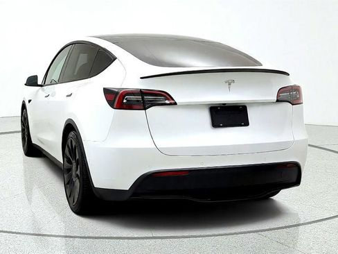 Used 2022 Tesla Model Y Performance AWD/4WD image 6
