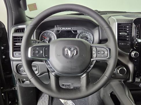 New 2026 RAM 1500 4x4 Crew Cab image 12