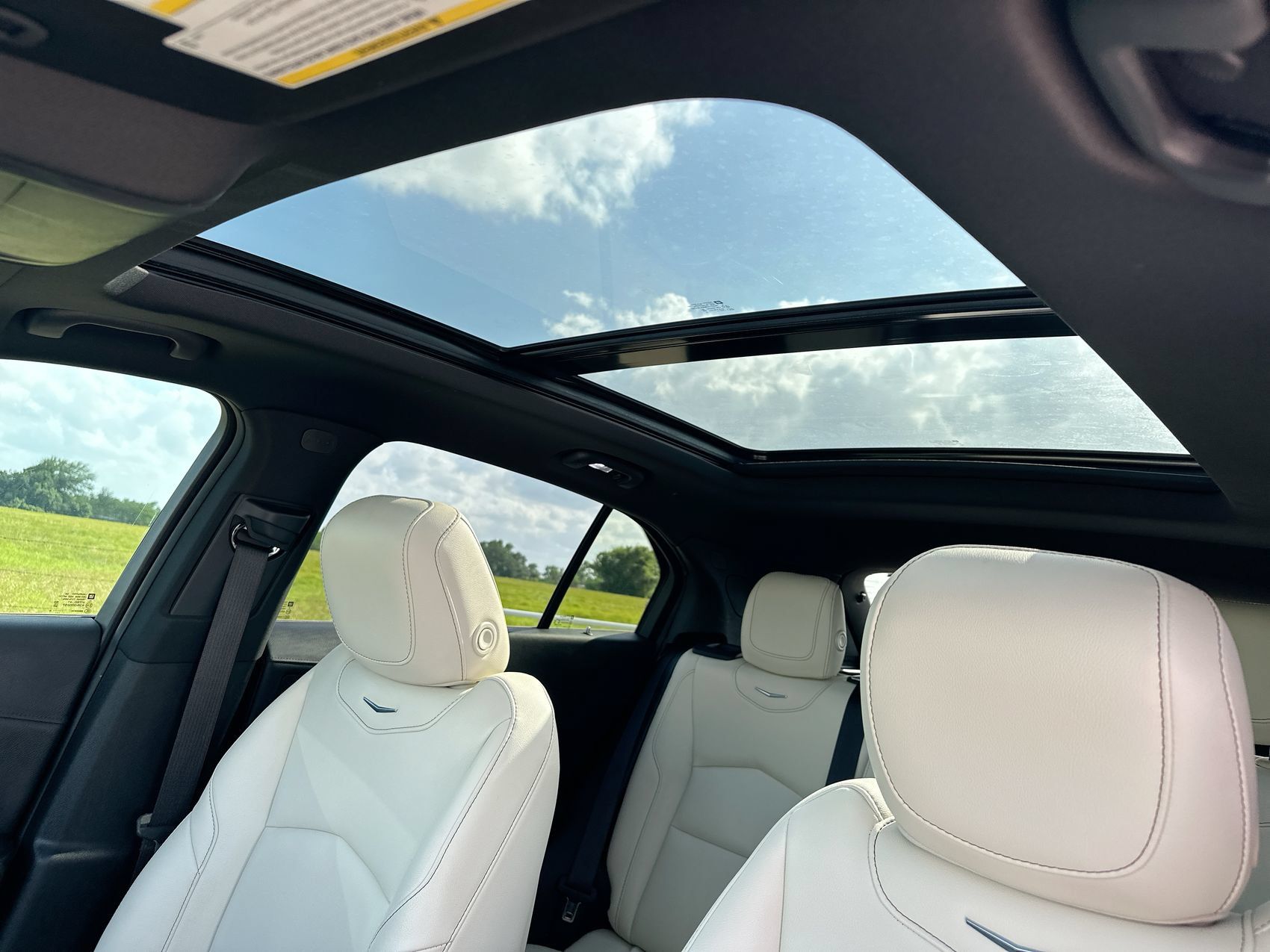 Used 2019 Cadillac XT4 Sport w/ Cold Weather Package FWD image 23