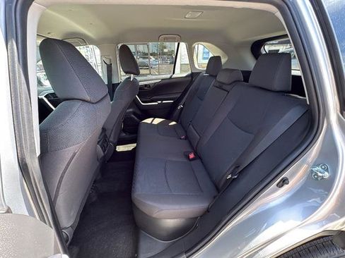 Used 2025 Toyota RAV4 LE AWD/4WD image 15