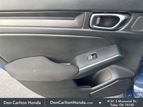 Used 2025 Honda Civic Sport image 10