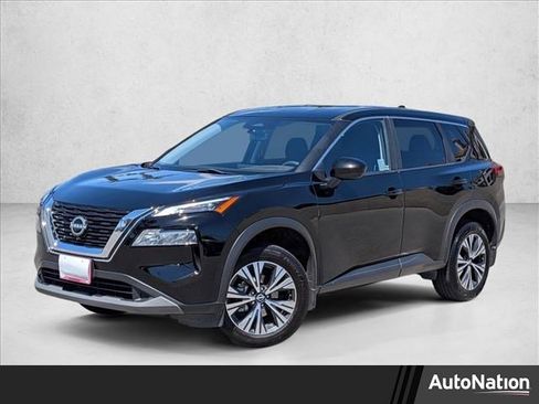 Used 2023 Nissan Rogue SV FWD image 1