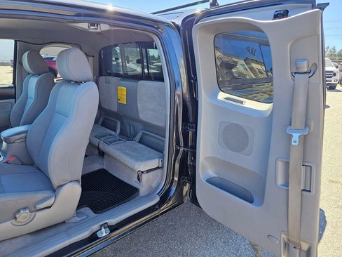 Used 2007 Toyota Tacoma PreRunner w/ TRD Off-Road Pkg #1 RWD image 16