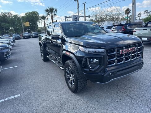 Used 2023 GMC Canyon AT4 w/ AT4 Premium Package image 5