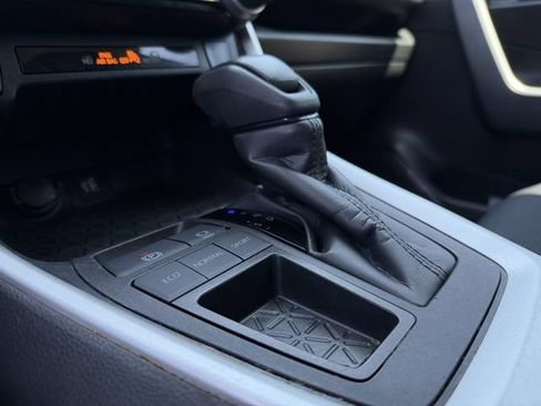 Used 2023 Toyota RAV4 LE FWD image 19