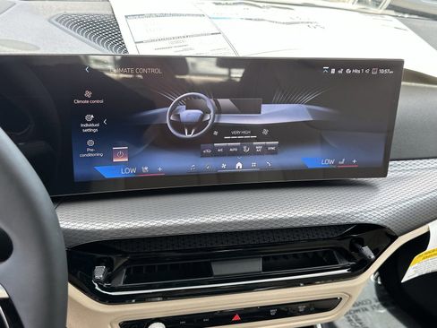 New 2026 BMW 330i Sedan w/ Premium Package RWD image 25