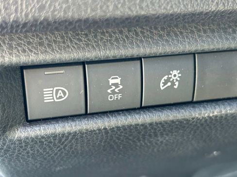 Used 2025 Toyota Camry LE FWD image 23