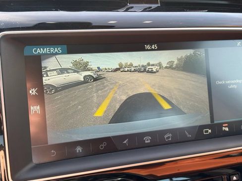 Used 2018 Jaguar XE Portfolio RWD image 40