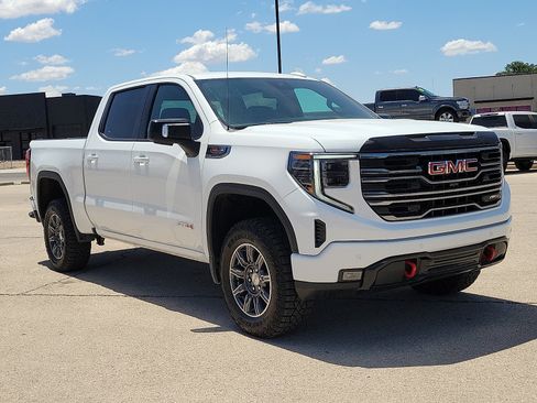 Used 2025 GMC Sierra 1500 AT4 AWD/4WD image 6