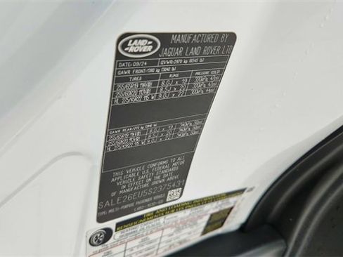 Used 2025 Land Rover Defender 90 X-Dynamic SE image 58