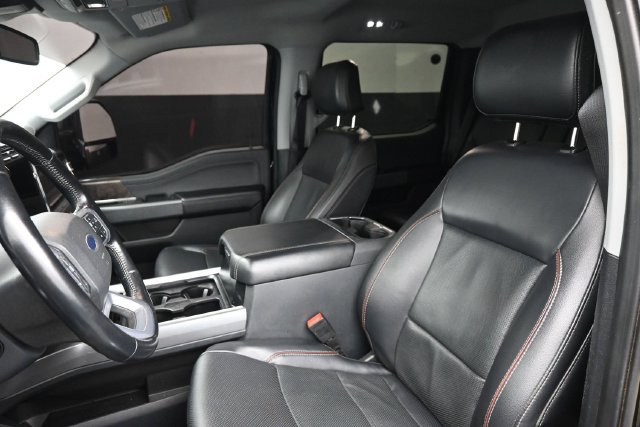 Used 2023 Ford F250 Lariat w/ Sport Appearance Package AWD/4WD image 18