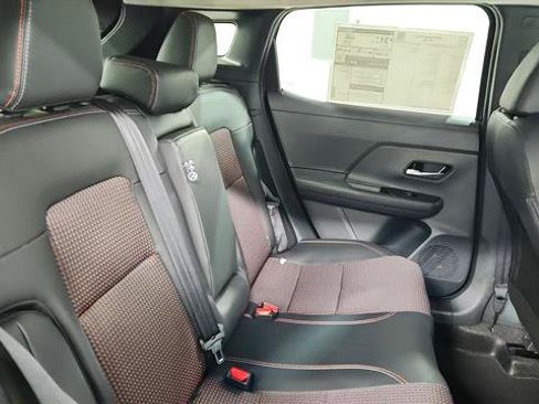 Certified 2026 Nissan Kicks SR FWD image 26