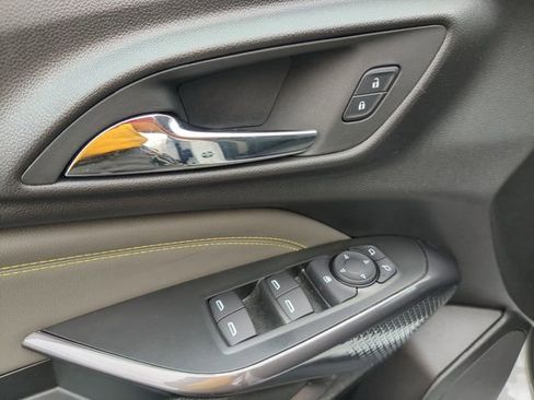 Used 2025 Chevrolet Trax ACTIV w/ Driver Confidence Package FWD image 13