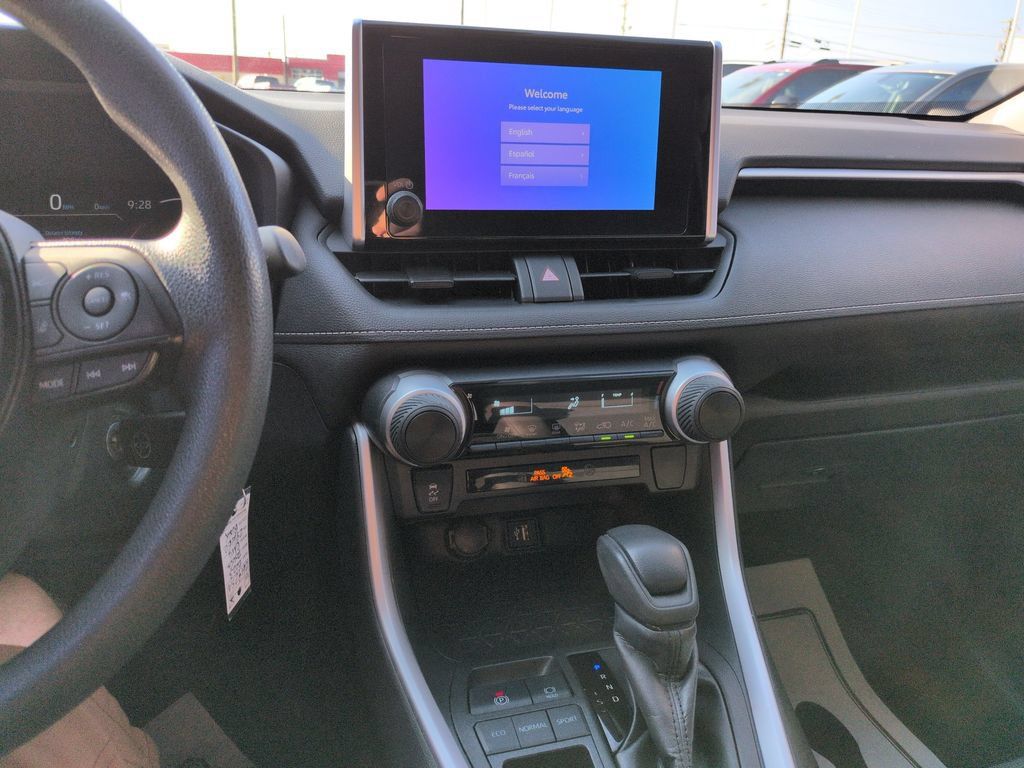 Certified 2023 Toyota RAV4 LE FWD image 17