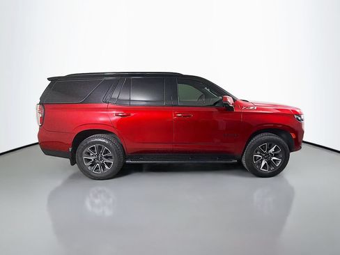 Used 2021 Chevrolet Tahoe Z71 w/ Luxury Package AWD/4WD image 5