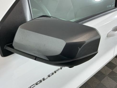 Used 2024 Chevrolet Colorado LT w/ LT Convenience Package III AWD/4WD image 11