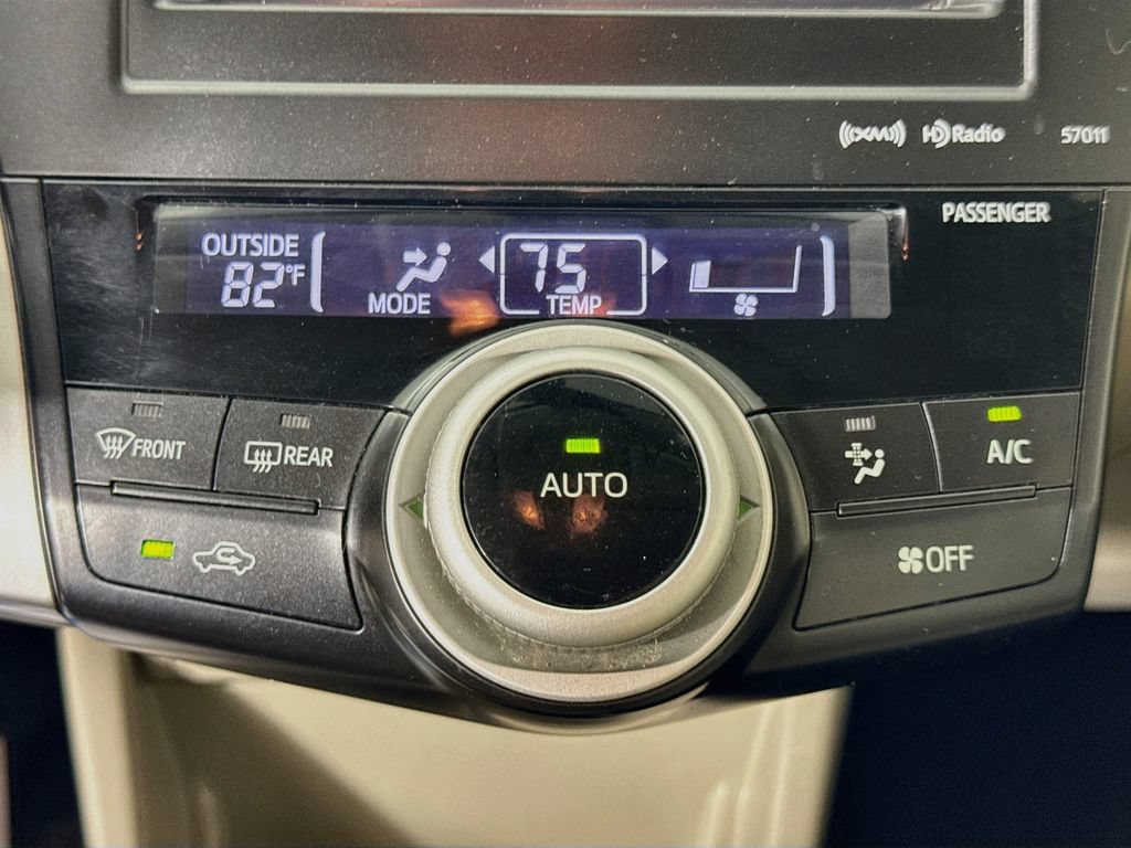 Used 2013 Toyota Prius V Five FWD image 18