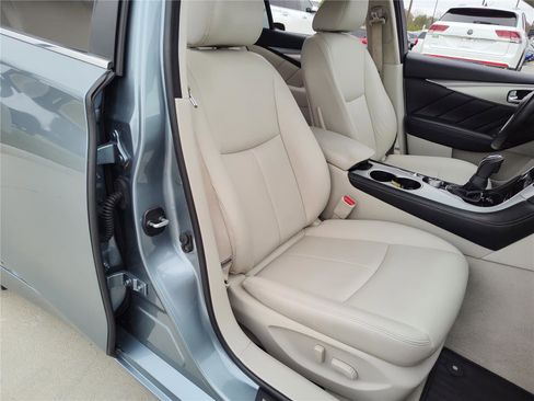 Used 2019 INFINITI Q50 Luxe image 21