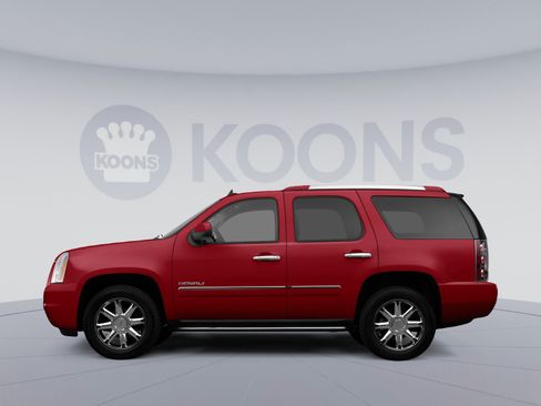Used 2013 GMC Yukon SLT RWD image 2