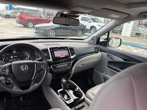 Certified 2019 Honda Ridgeline RTL-E image 16