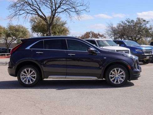 Used 2022 Cadillac XT4 Premium Luxury w/ Technology Package image 5