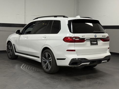 Used 2021 BMW X7 M50i w/ Dynamic Handling Package image 10